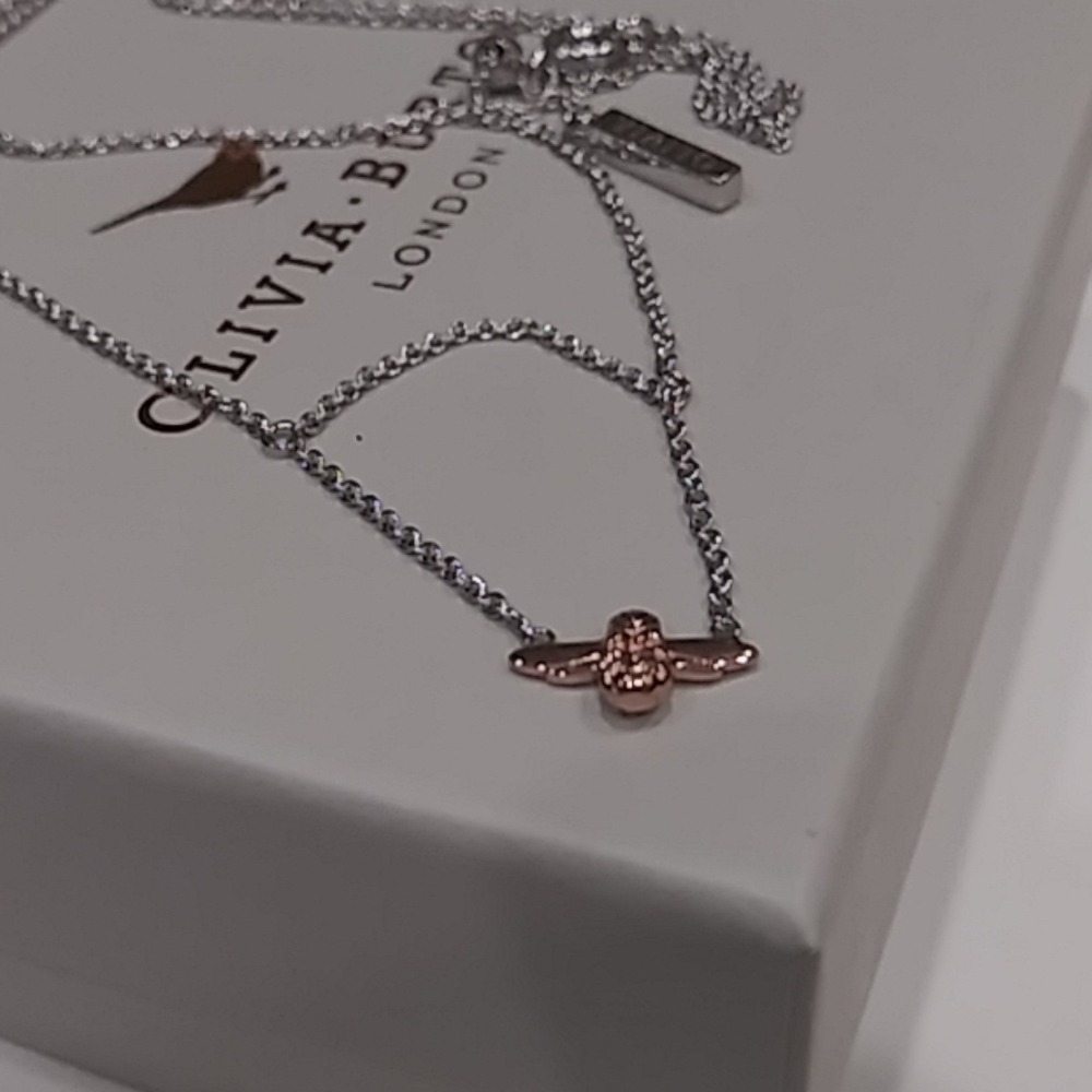 Olivia Burton 3D Queen Bee Silver Rose G Necklace - Picture 2 of 5